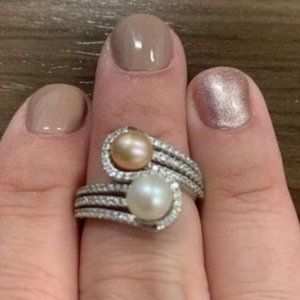 Vantel Pearls Fifth Ave. Ring